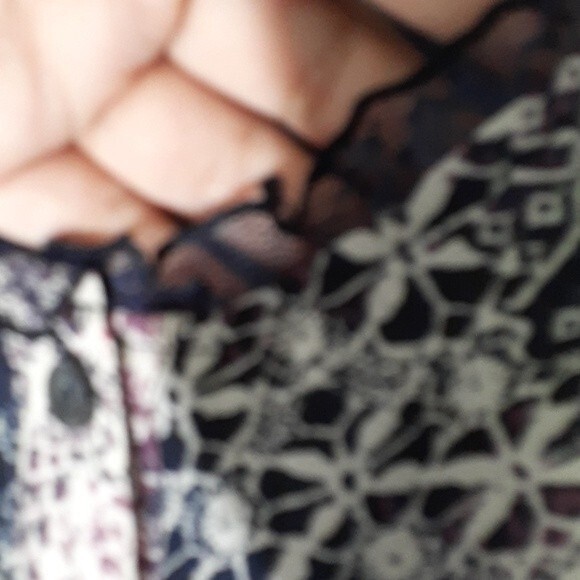 coldwater creek top Cottagecore blue ruffled top navy blue floral blouse xl 1x p - Picture 5 of 5